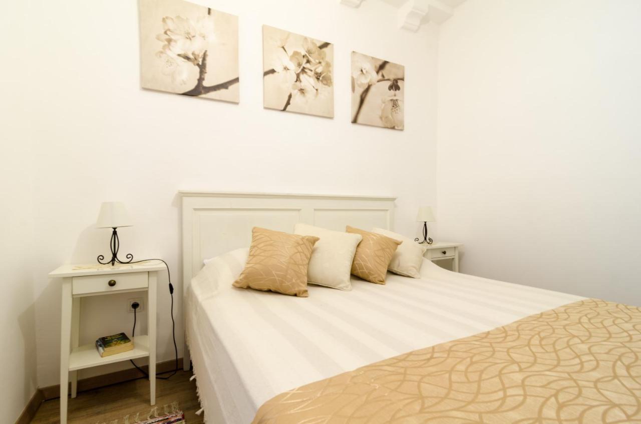 Charming Room In Dubrovnik Old Town ภายนอก รูปภาพ